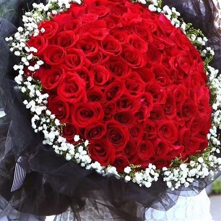 斗南七夕玫瑰花束定制 玫瑰花艺销售 包装好售卖 法国红玫瑰